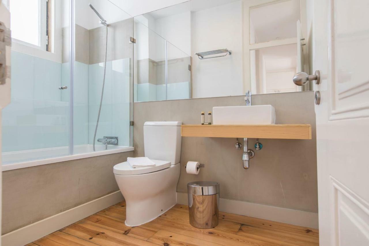 Lovelystay - Sunny Santa Catarina II Lisbon Luaran gambar