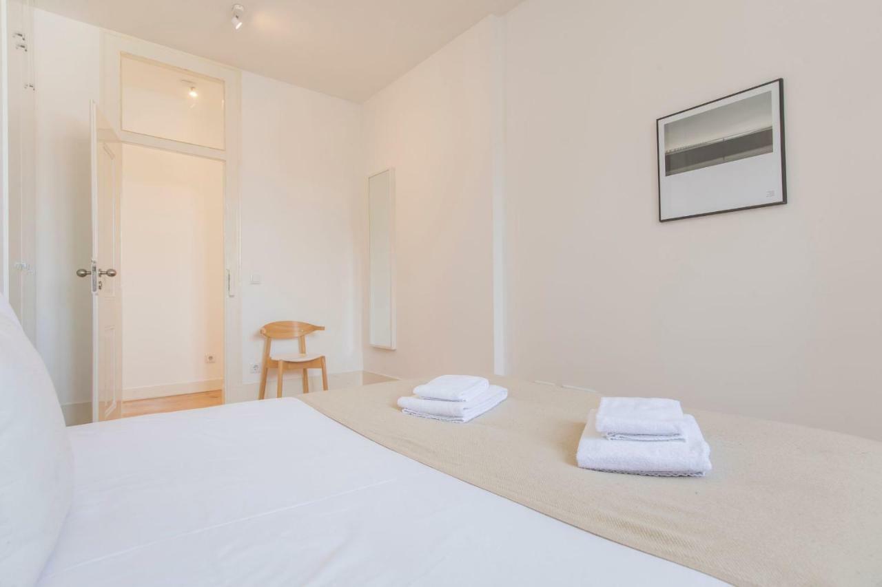 Lovelystay - Sunny Santa Catarina II Lisbon Luaran gambar