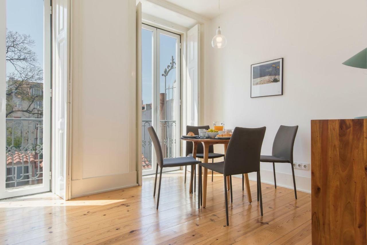 Lovelystay - Sunny Santa Catarina II Lisbon Luaran gambar